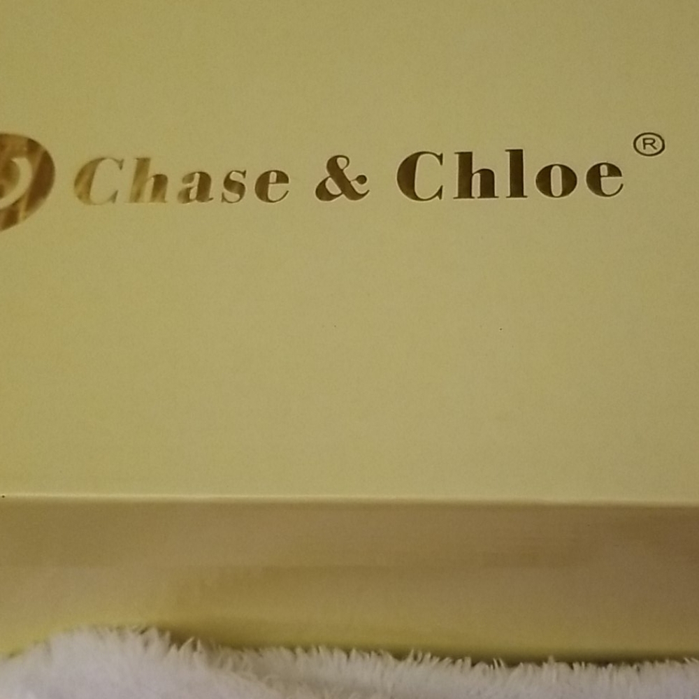 Shoes - Picture 2 of 3